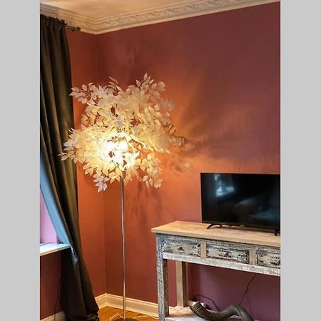 Apartamento Perfekter Altbaucharme In Zentraler Lage ! Kiel Exterior foto